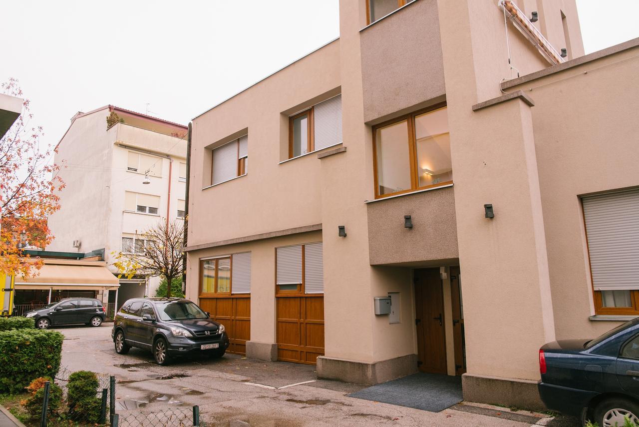 Hotellux B&B Zagreb Exterior photo